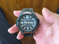 卡西欧G-SHOCK系列GW-4000-1A