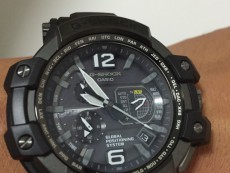 卡西欧G-SHOCK系列GPW-1000-1B