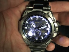 卡西欧G-SHOCK系列MTG-G1000D-1A2