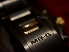 卡西欧G-SHOCK系列MRG-G1000B-1A4