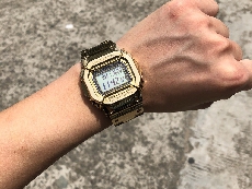 卡西欧G-SHOCK系列GMW-B5000TFG-9