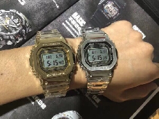 卡西欧G-SHOCK系列GMW-B5000TFG-9