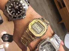 卡西欧G-SHOCK系列GMW-B5000TFG-9