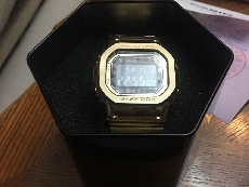 卡西欧G-SHOCK系列GMW-B5000TFG-9