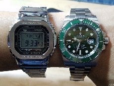 卡西欧G-SHOCK系列GMW-B5000D-1