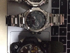 卡西欧G-SHOCK系列GMW-B5000D-1