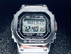 卡西欧G-SHOCK系列GMW-B5000D-1