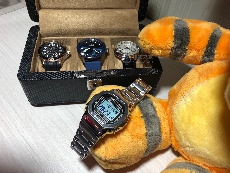 卡西欧G-SHOCK系列GMW-B5000D-1