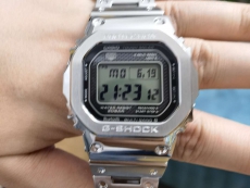 卡西欧G-SHOCK系列GMW-B5000D-1