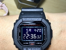 卡西欧G-SHOCK系列DW-5600HR-1