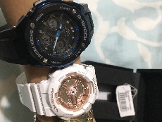 卡西欧G-SHOCK系列GST-W300G-1A2