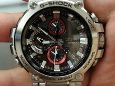 卡西欧G-SHOCK系列MTG-B1000D-1A