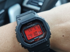 卡西欧G-SHOCK系列GW-B5600AR-1PR