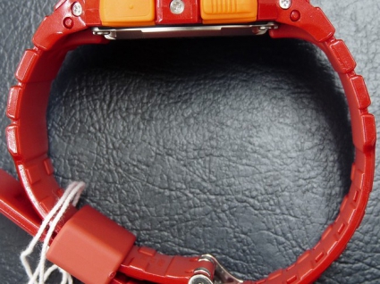 卡西欧G-SHOCK系列GLX-5500A-4D