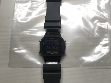 卡西欧G-SHOCK系列GW-M5610LY-1