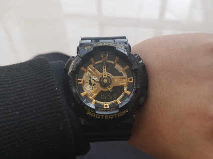 卡西欧G-SHOCK系列GA-110GB-1