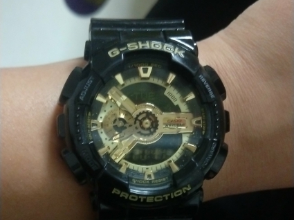 卡西欧G-SHOCK系列GA-110GB-1
