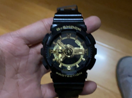 卡西欧G-SHOCK系列GA-110GB-1