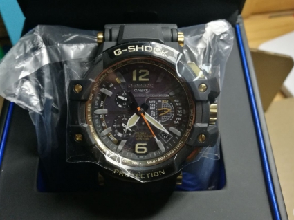 卡西欧G-SHOCK系列GPW-1000GB-1A