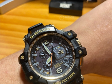 卡西欧G-SHOCK系列GPW-1000GB-1A