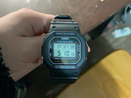 卡西欧G-SHOCK系列DW-5600E-1V