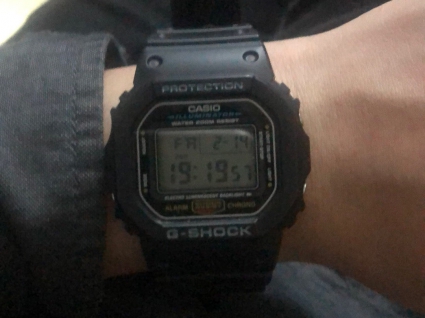 卡西欧G-SHOCK系列DW-5600E-1V