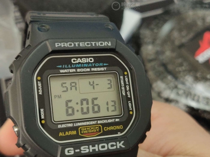 卡西欧G-SHOCK系列DW-5600E-1V