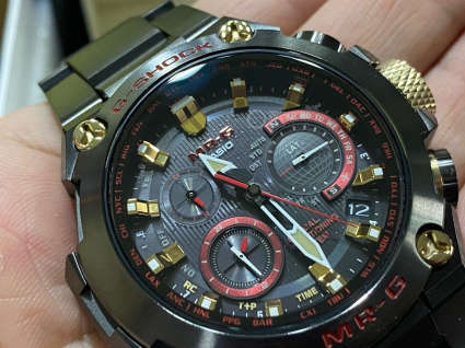 卡西欧G-SHOCK系列MRG-G1000B-1A4