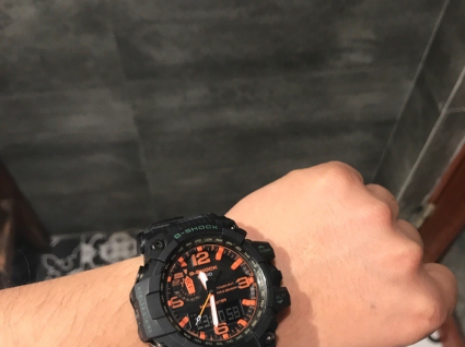 卡西欧G-SHOCK系列GWG-1000MH-1A