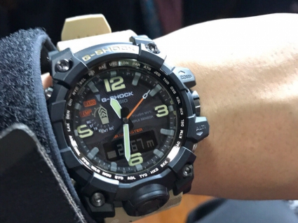 卡西欧G-SHOCK系列GWG-1000DC-1A5