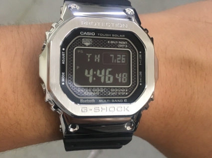 卡西欧G-SHOCK系列GMW-B5000D-1