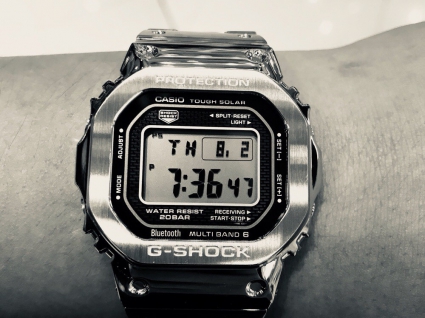 卡西歐G-SHOCK系列GMW-B5000D-1