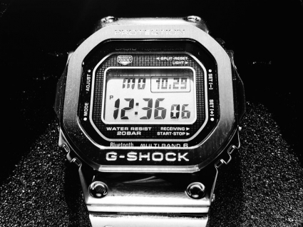 卡西歐G-SHOCK系列GMW-B5000D-1