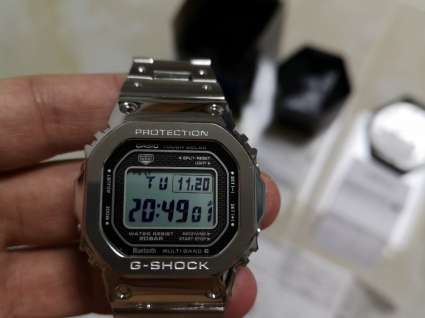 卡西歐G-SHOCK系列GMW-B5000D-1