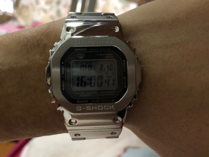 卡西欧G-SHOCK系列GMW-B5000D-1