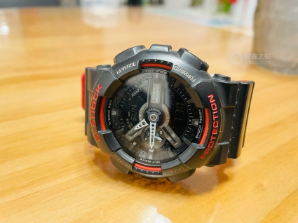 卡西欧G-SHOCK系列GA-110HR-1A