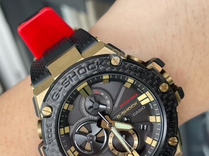 卡西歐G-SHOCK系列GST-B100TFB-1A