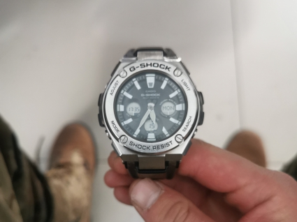 卡西欧G-SHOCK系列GST-W310-1A