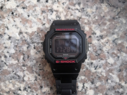 卡西欧G-SHOCK系列GW-B5600HR-1PR