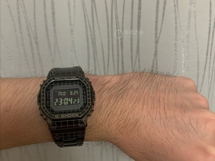 卡西欧G-SHOCK系列GMW-B5000CS-1PR