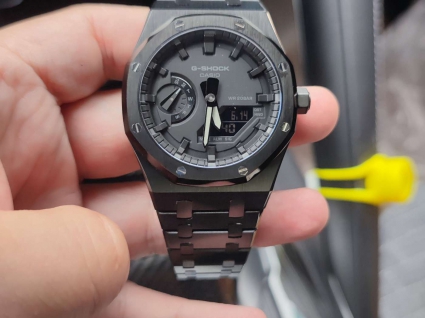 卡西欧G-SHOCK系列GA-2100-1A1PRTC