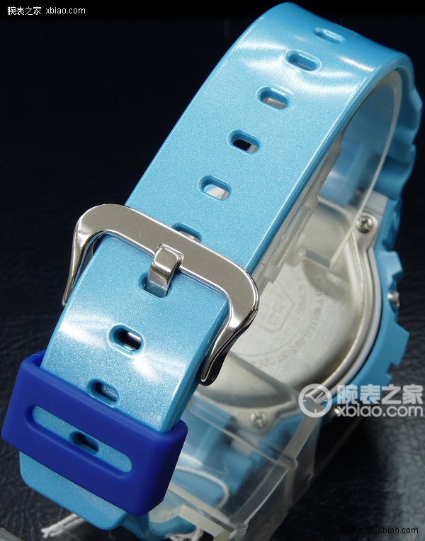 卡西欧G-SHOCK系列DW-6900CB-2D