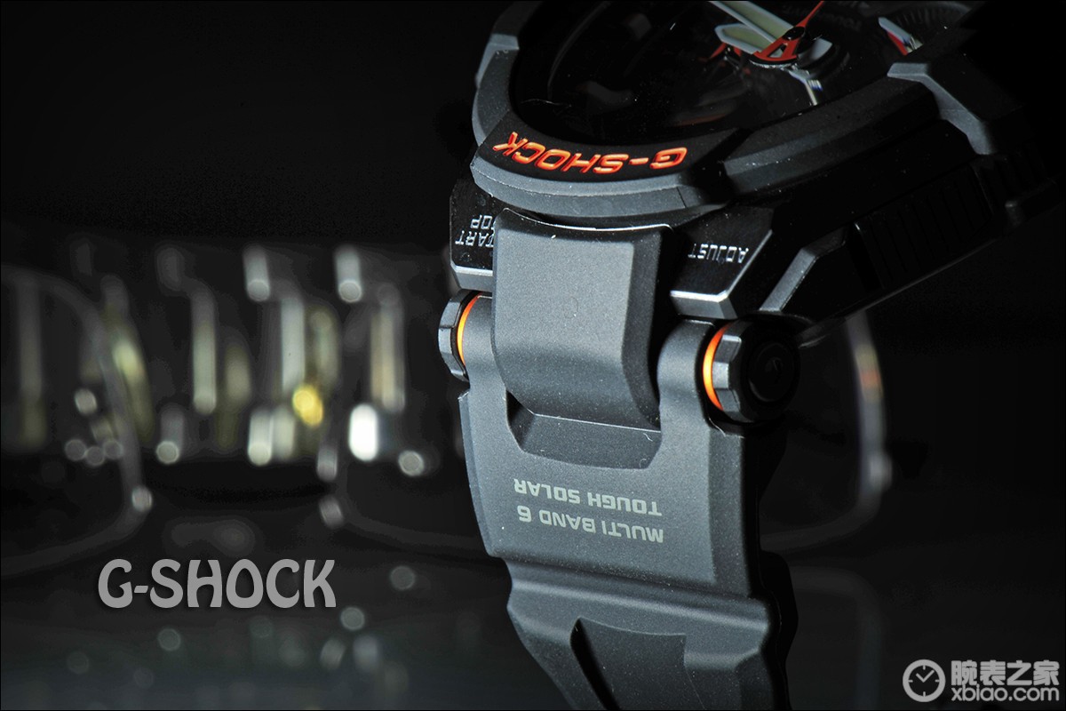 卡西欧G-SHOCK系列GW-4000-1A