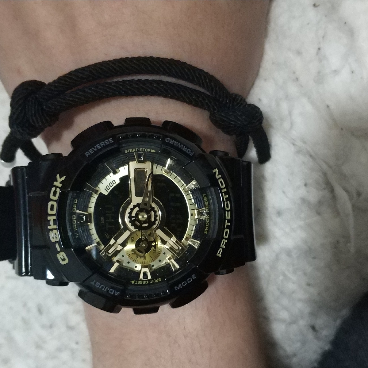 卡西欧G-SHOCK系列GA-110GB-1