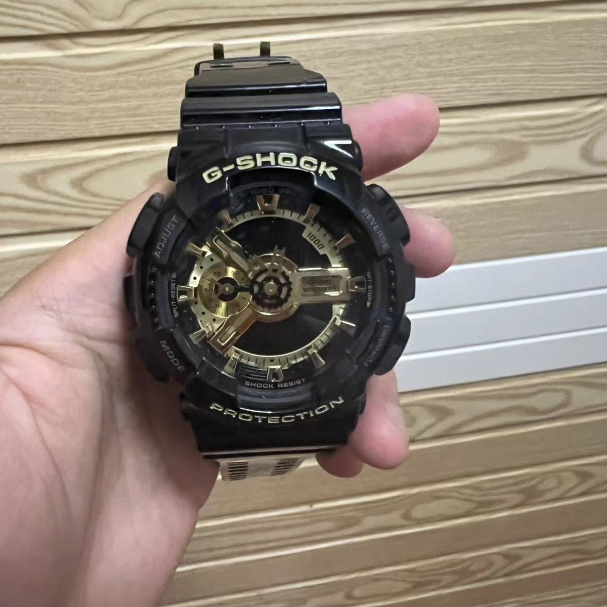 卡西欧G-SHOCK系列GA-110GB-1