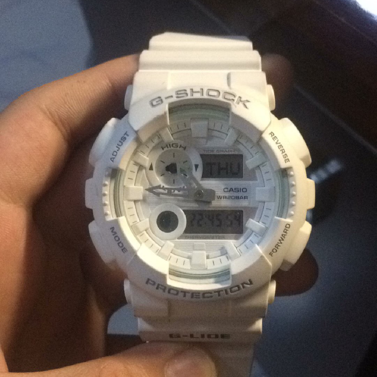 卡西欧G-SHOCK系列GAX-100A-7A