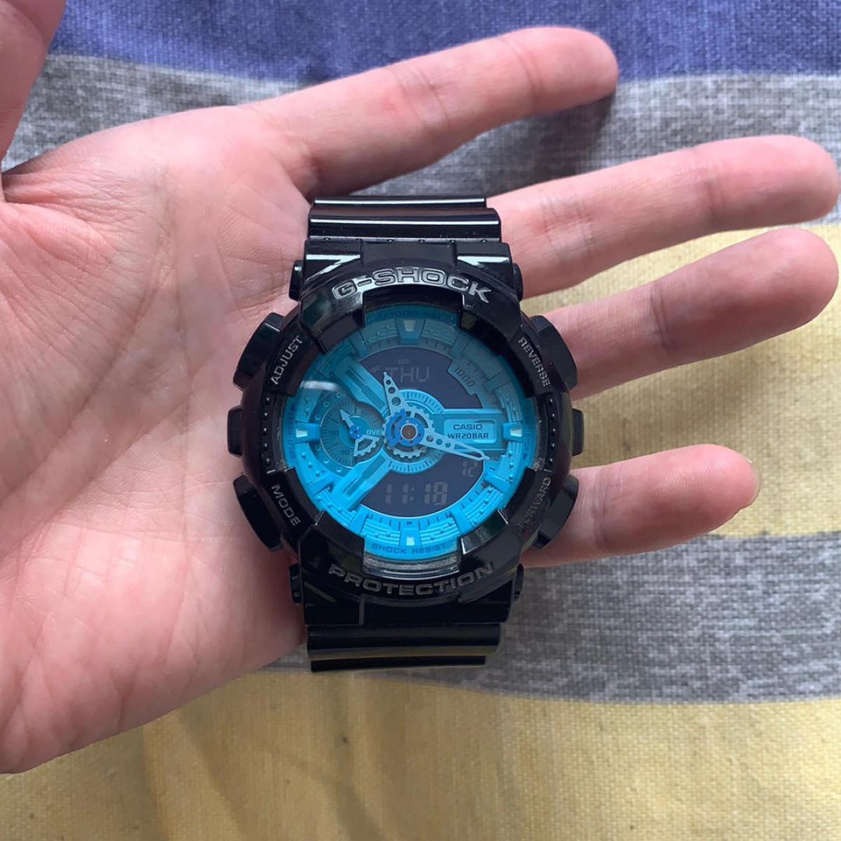 卡西欧G-SHOCK系列GA-110B-1A2