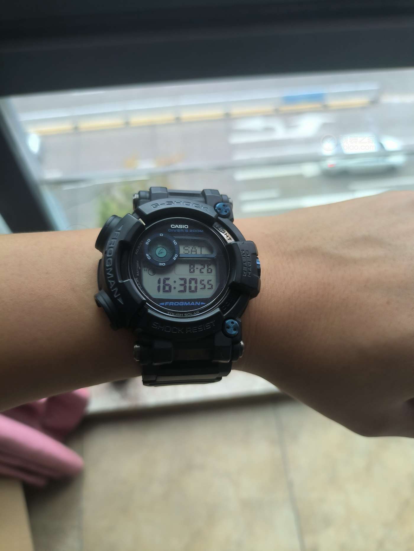 卡西欧G-SHOCK系列GWF-D1000B-1