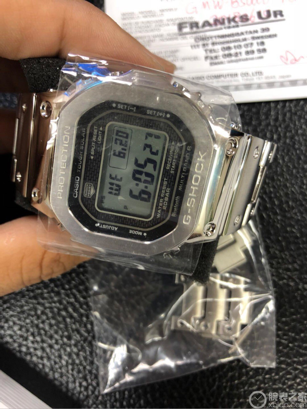 卡西欧G-SHOCK系列GMW-B5000D-1