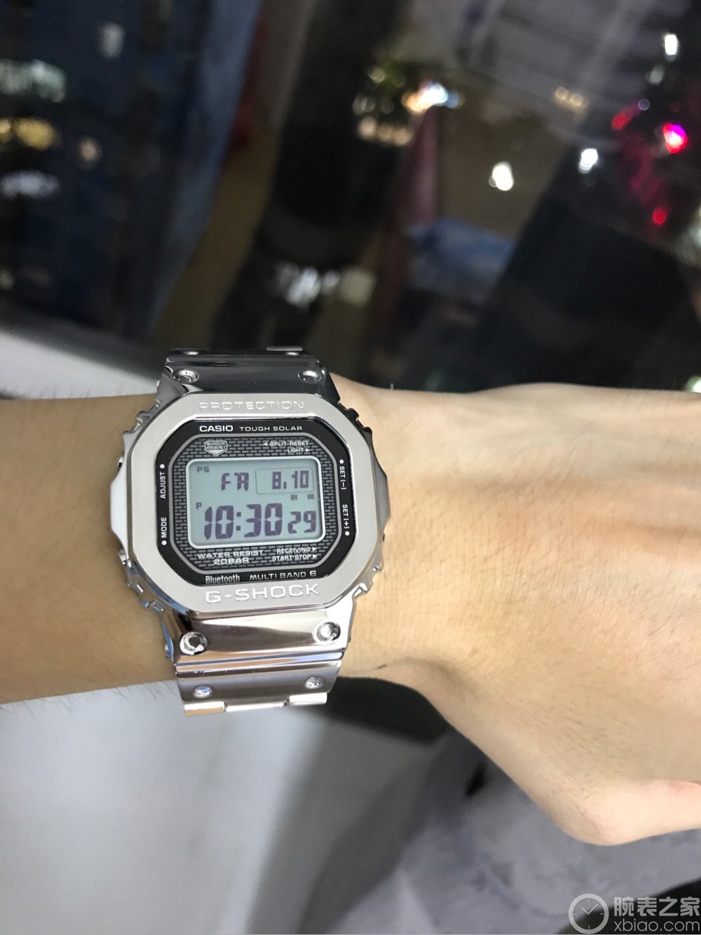 卡西歐G-SHOCK系列GMW-B5000D-1